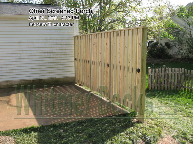 28-Fence-with-character.jpg