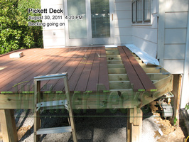 17-Decking-going-on