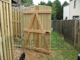 21-Cedar-frame-gate
