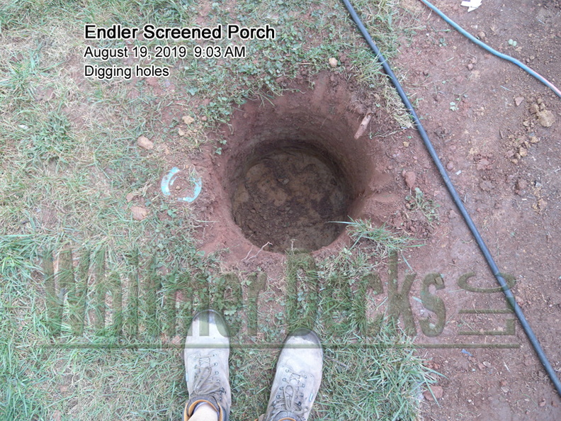 08-Digging-holes.jpg