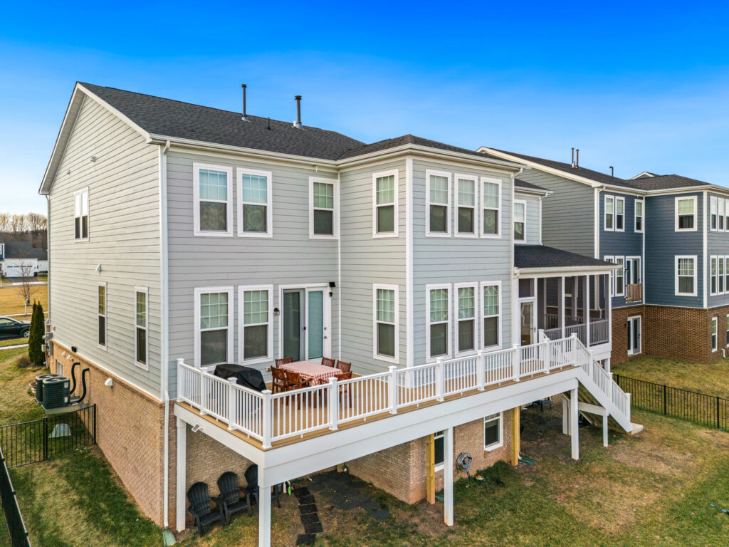 Porch and Deck in Northern Virginia