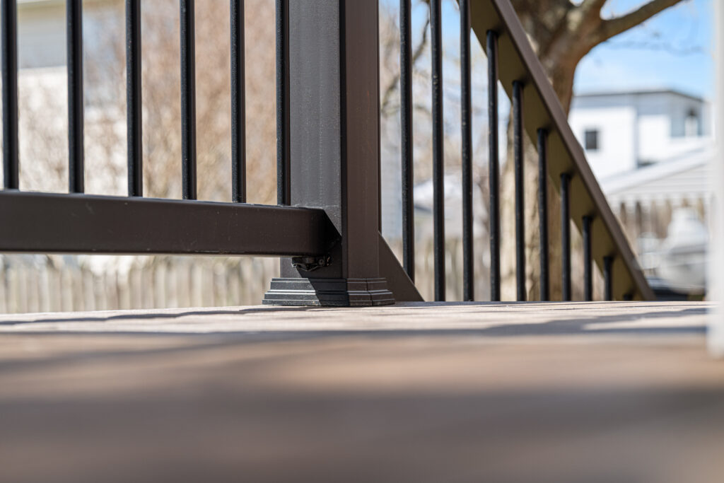 trex select black railing